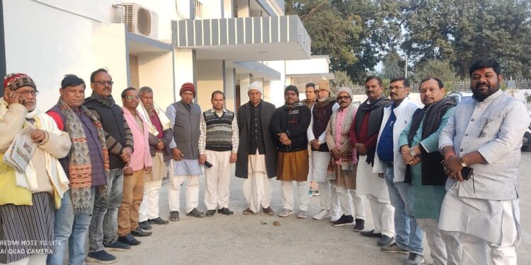 खगड़िया पहुंचे सांसद रामनाथ ठाकुर का जदयू नेताओं ने किया भव्य स्वागत