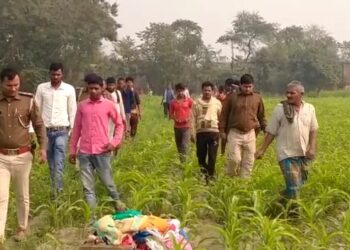 …कहीं दो ग्रामीणों ने ही तो सूने पड़े घर से नकदी व जेवरात सहित लाखों का सामान नहीं उड़ाया!पड़ताल में जुटी पुलिस