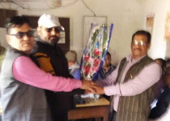 …और जब तालियों की गड़गड़ाहट से बिहार राज्य प्राथमिक शिक्षक संघ(गोप गुट)के महासंघ कार्यालय में किया गया खगड़िया जिलाध्यक्ष मनोज कुमार और उनकी पूरी टीम का स्वागत, शिक्षकों की विभिन्न मांगों को लेकर आगामी 3अप्रैल को होगा विधानसभा का घेराव