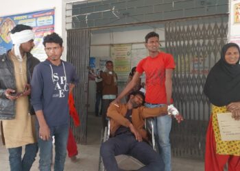 एसएसबी कमांडेंट पर जानलेवा हमला मामले में दूसरा आरोपी शौहीद आलम भी चढ़ा पुलिस के हत्थे 20 फरवरी को सेब के आड़ में गांजा की तस्करी के दौरान कमांडेंट पर हुआ था जानलेवा हमला