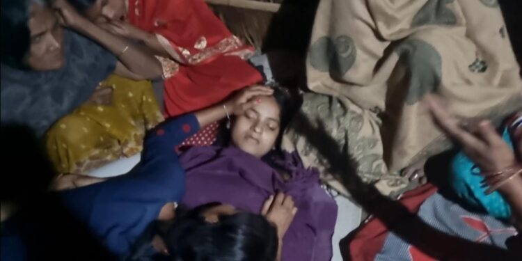 डॉक्टर की लापरवाही से एक 18वर्षीया छात्रा की संदिग्ध मौत,परिवार में पसरा मातम