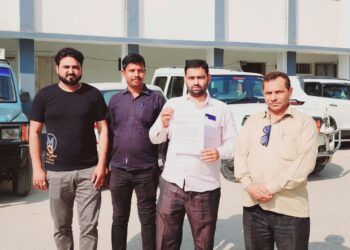 तमिलनाडु में बिहारियों पर हो रहे हमले को लेकर जाप नेताओं ने डीएम को सौंपा राष्ट्रपति के नाम पत्र,प्रवासी बिहारी मजदूरों के जानमाल की रक्षा करे केन्द्र सरकार:अभय कुमार गुड्डू