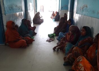 तमाम प्रशासनिक चौकसी के बाद भी बेलदौर में नशेड़ी और असामाजिक तत्व अपनी करतूतों से नहीं आए बाज… कहीं मुर्गा लेने जा रहे अधेड़ को नशेड़ियों ने पीटा तो कहीं दबंगों ने महिलाओं पर ढ़ाया कहर,अलग-अलग घटनाओं में आधा दर्जन से अधिक जख्मी