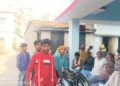 सामुदायिक भवन का ताला नहीं खुलने से नाराज स्थानीय युवाओं ने वीडियो बनाकर किया वायरल, मामले की जांच करने पहुंचे बीडीओ