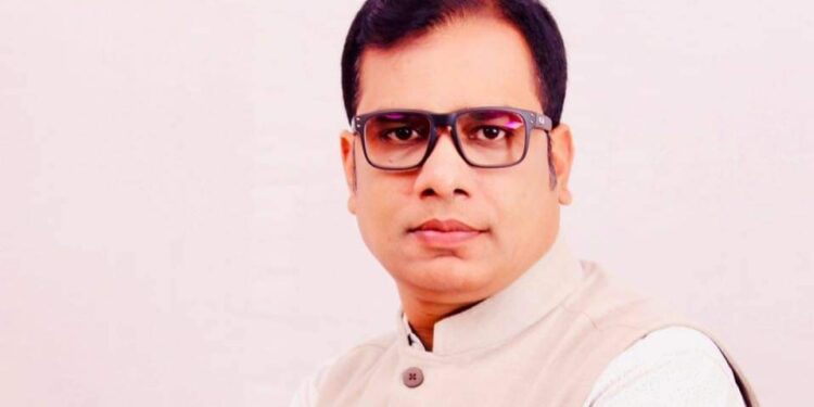 परबत्ता विस के लोगों को जल्द ही मिलेगी बाढ़ जैसी समस्या से मुक्ति,विधायक डॉक्टर संजीव की मांगों पर सीएम नीतीश कुमार ने लिया त्वरित संज्ञान, जल संसाधन मंत्री करेंगे रिंग बांध के लिए स्थल निरीक्षण