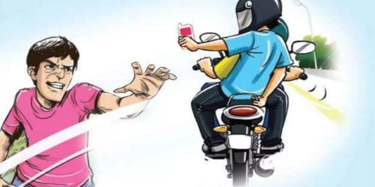 सहरसा में फाइनेंस कंपनी के कर्मी से दिनदहाड़े 2 लाख 90 हजार की लूट, खगड़िया निवासी हैं लूट के शिकार फाइनेंस कर्मी