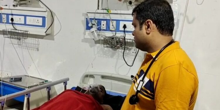 बाइक सवार बेखौफ अपराधियों ने बीच सड़क पर बरसायी गोलियां,गोली लगने से दो जख्मी,पड़ताल में जुटी पुलिस