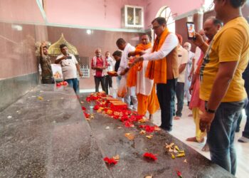 बागेश्वर बाले बाबा पंडित धीरेन्द्र शास्त्री के समर्थन में उतरे परबत्ता के जदयू विधायक डॉ संजीव,कहा-नहीं बख्शे जाएंगे विरोध करने वाले