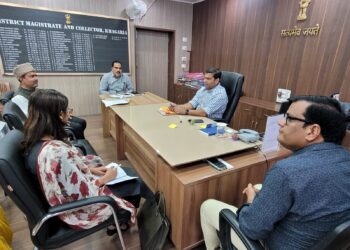 पर्यटन स्थल के रुप में मां कात्यायनी देवी मंदिर का जल्द विकसित होना तय, डीएम अमित कुमार पांडेय की अध्यक्षता में आयोजित बैठक में फिर हुई गंभीर मंत्रणा