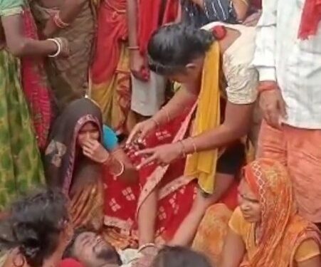 मक्का व्यवसायी को आखिर किस साजिश के तहत उतार दिया गया मौत के घाट!चर्चाओं का बाजार गर्म,पांच लोगों को गिरफ्तार कर पुलिस कर रही है मामले की पड़ताल