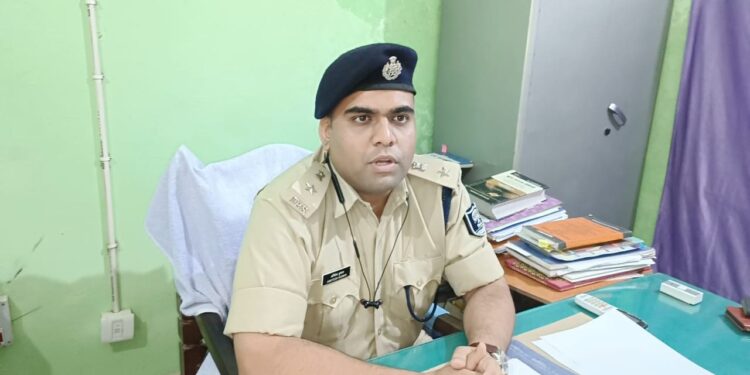 एसपी ने गोगरी डीएसपी कार्यालय का किया निरीक्षण,कई दिशा-निर्देश किए जारी