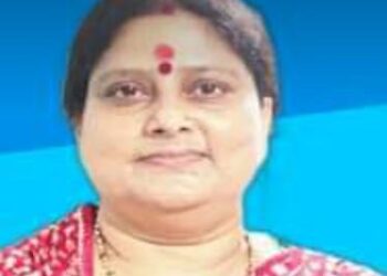 जिला परिषद के खाता से आखिर किसके खाते में गयी भारी भरकम राशि!अवैध निकासी मामले में जिप अध्यक्ष कृष्णा कुमारी यादव ने अपनाया कड़ा रुख,कहा- जिला परिषद के सभी खाते की हो जांच