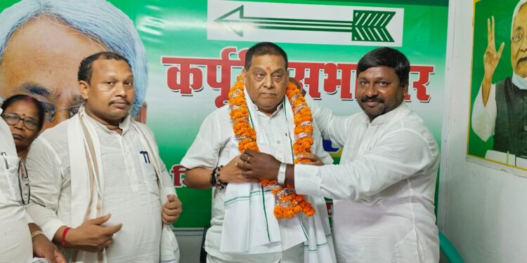 सीएम नीतीश कुमार शिक्षकों के हिमायती हैं,भाजपा को शिक्षकों की चिंता रहती तो उनके काफिले में शिक्षकों की भागीदारी जरुर होती:नीरज कुमार