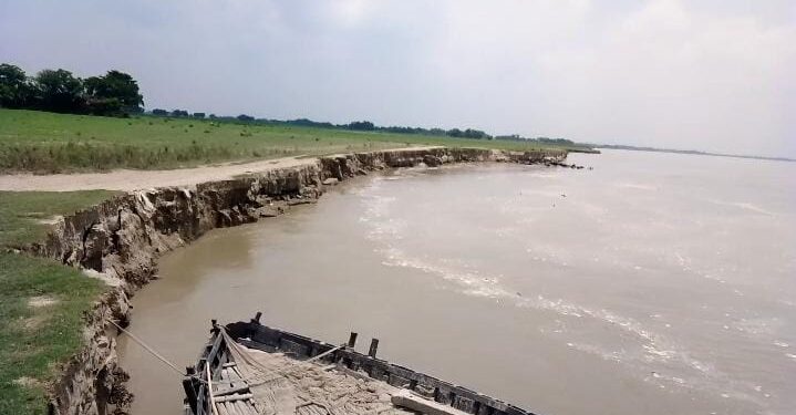 …कहीं मिट न जाए गांधीनगर का अस्तित्व!आंखें तरेर रही है कोसी