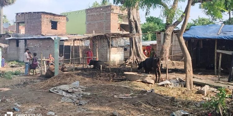 पसराहा मॉडल थाना के यथास्थान निर्माण में आखिर क्यों  बाधक बने हैं अतिक्रमणकारी?संघर्ष समिति द्वारा लगातार की जा रही है अतिक्रमण हटाने की अपील