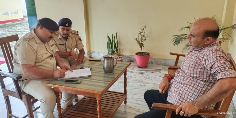 पुलिस-पब्लिक के बीच तारतम्य स्थापित रहने से अपराध पर अंकुश लगाना होगा बेहद आसान:दीपक कुमार,प्रभारी थानाध्यक्ष