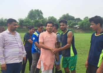 खुटिया के रिटायर रेलवे मैदान में 71वां मोईनुल हक फुटबाॅल ट्राॅफी के लिए ट्रायल आरंभ,फाइनल टीम की घोषणा होगी कल