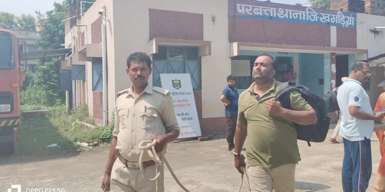 शिक्षक दिवस के दिन शिक्षक नेता रविश कुमार को गिरफ्तार कर कहीं कानूनी पचड़े में तो फंस नहीं गयी पुलिस!एफआईआर सहित अन्य कागजात के साथ इंज्यूरी रिपोर्ट नहीं रहने के कारण जज साहब ने रविश को वापस भेजा थाना,चर्चाओं का बाजार गर्म