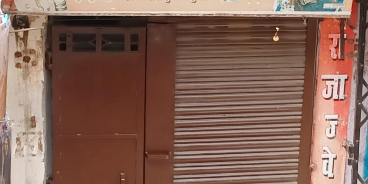 झारखंड से चोरी किए गए हीरे के कीमती जेवरात और अन्य जेवरात के साथ गोगरी का ज्वेलरी दुकानदार धराया,60-70 लाख के  जेवरात की हुई थी चोरी, चर्चाओं का बाजार गर्म