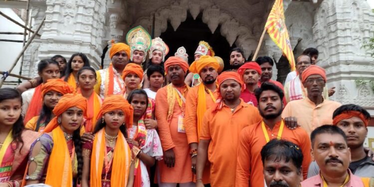 सात दिवसीय शौर्य जागरण यात्रा के दौरान किया गया सामूहिक हनुमान चालीसा पाठ,हिंदुत्व के शौर्य को जगाने के लिए निकाली गयी सात दिवसीय शौर्य जागरण यात्रा:नितिन कुमार