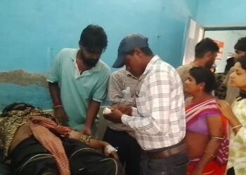 बेलदौर में बेखौफ हुए अपराधियों ने बाइक सवार युवक को सीने में गोली मारकर किया बुरी तरह जख्मी,बाइक लेकर हुआ फरार,गंभीर हालत में डॉक्टर ने युवक को बेगूसराय किया रेफर