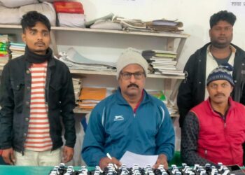 नए साल के मौके पर शराब खपाने की योजना रह गयी अधूरी,विदेशी शराब के साथ दो तस्कर धराया