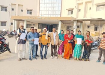 प्रखंड प्रमुख की कुर्सी को लेकर राजनीतिक दांवपेंच चरम पर,ठंड में भी पंससों को हो रहा गर्मी का एहसास,शह और मात के खेल में डोल रही तीन प्रखंड प्रमुख की कुर्सी