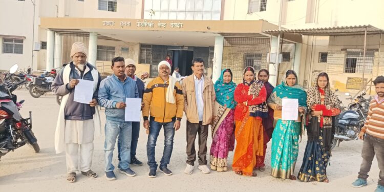 प्रखंड प्रमुख की कुर्सी को लेकर राजनीतिक दांवपेंच चरम पर,ठंड में भी पंससों को हो रहा गर्मी का एहसास,शह और मात के खेल में डोल रही तीन प्रखंड प्रमुख की कुर्सी