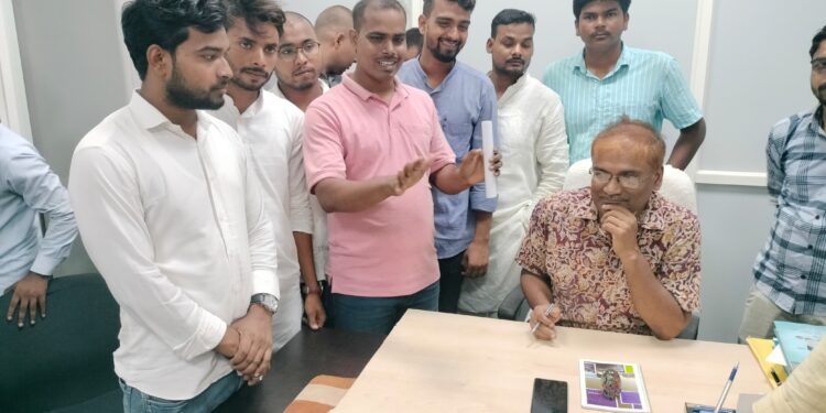 छात्र संघ का चुनाव बार-बार स्थगित करना कहीं ना कहीं छात्रों के अधिकार का हनन:रौशन कुमार राणा