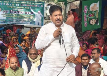 नीतीश सरकार बीजेपी के इशारे पर 65 प्रतिशत आरक्षण लागू करने के नाम पर कर रही आनाकानी: मनोहर यादव