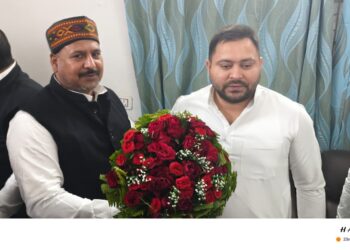 खगड़िया पहुंचे नेता प्रतिपक्ष तेजस्वी यादव,राजद जिलाध्यक्ष मनोहर यादव के नेतृत्व में कार्यकर्ताओं ने किया भव्य स्वागत,5दिसम्बर को खगड़िया के कोशी कॉलेज प्रांगण में करेंगे कार्यकर्ताओं से संवाद