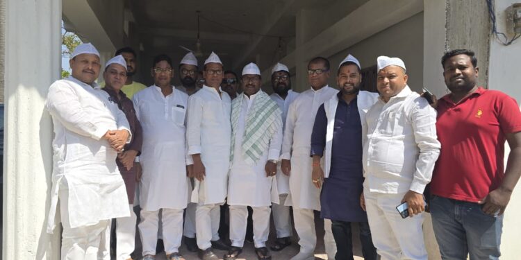 प्यार और सौहार्द की डोर में एक-दूसरे को बांधकर समाज की भलाई के लिए कार्य करने की प्रेरणा देता है ईद जैसा त्योहार:बबलू मंडल