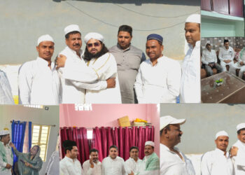 हिन्दू-मुस्लिम समाज के लोगों ने एक दूसरे से गले मिलकर दिया भाईचारे का संदेश,आरजेडी जिलाध्यक्ष मनोहर यादव ने कहा-एकता, कृतज्ञता और उदारता का उत्सव है ईद!!