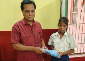 अपने बच्चे और स्कूली बच्चों के बीच अंतर महसूस नहीं करते गुरुजी:चन्द्रमणि मिश्रा