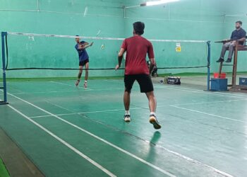 खगड़िया में बैडमिंटन का संग्राम: स्टेट रैंकिंग टूर्नामेंट के क्वार्टर फाइनल में खिलाड़ियों ने दिखाया ज़बरदस्त दम