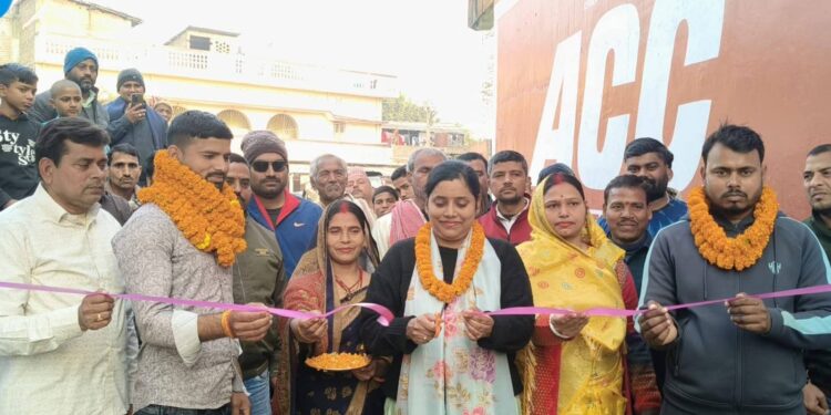 नगर परिषद खगड़िया का विकास अभियान तेज रफ्तार में, नगर सभापति अर्चना कुमारी ने ₹39 लाख से बनने वाले सड़कों व नालों की योजनाओं का एक साथ किया भव्य उद्घाटन