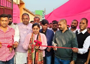 ग्रामीण बिहार में शिक्षा का नया मॉडल बना CPS: गणतंत्र दिवस पर विज्ञान प्रदर्शनी और शारदा सिन्हा के लोकगीतों ने जीता सबका दिल, कार्यक्रम का उद्घाटन नगर परिषद अध्यक्ष अर्चना कुमारी ने फीता काटकर किया