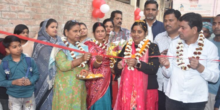 खगड़िया: नगर सभापति अर्चना कुमारी ने वार्ड–14 की बड़ी दुर्गा स्थान कॉलोनी में ₹19.85 लाख की नाला-सड़क योजना का किया शुभारंभ, जलजमाव से मिलेगी राहत