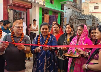 खगड़िया में तेज़ रफ्तार विकास: नगर सभापति अर्चना कुमारी ने वार्ड-23 को दी सड़क-नाला और जल सुविधा की सौगात