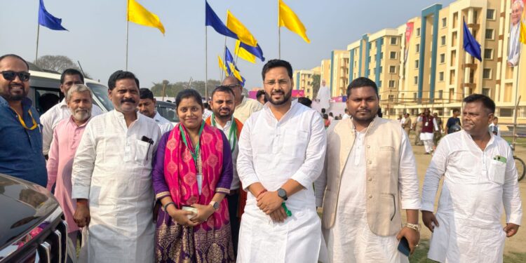 नगर सभापति अर्चना कुमारी ने मुख्यमंत्री को सौंपा विस्तृत ज्ञापन, खगड़िया के समग्र विकास के लिए ठोस कचरा प्रबंधन, ड्रेनेज सिस्टम और टाउन हॉल समेत कई अहम योजनाओं की की मांग