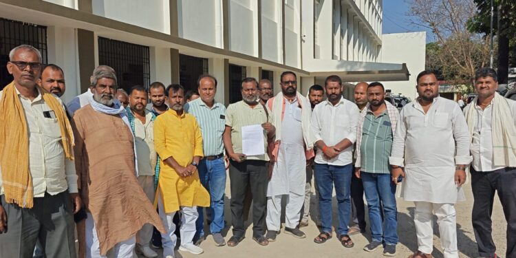 गंगा कटाव ने दियारा क्षेत्र में पैदा किया खतरा: 70 हजार लोगों का भविष्य दांव पर, प्रशासन से तत्काल राहत और स्थायी समाधान की मांग