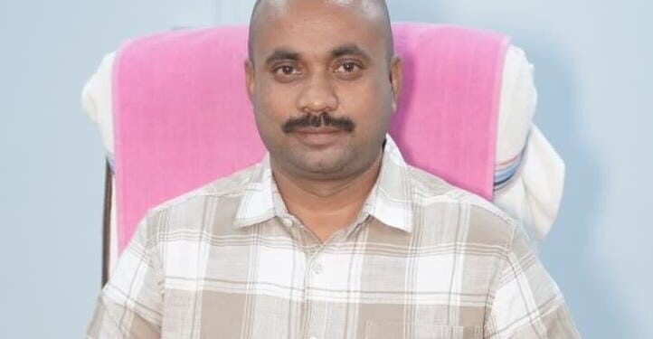 खगड़िया में 20 साल के अतिक्रमण पर चला बुलडोज़र: स्टेशन रोड हुई पूरी तरह आज़ाद, जाम का ‘काला अध्याय’ खत्म, शहर ने ली राहत की लंबी सांस