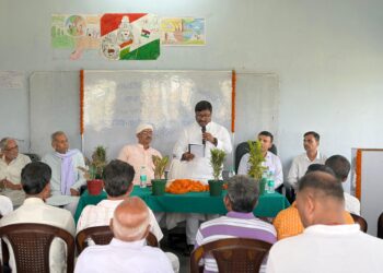 उत्क्रमित उच्च विद्यालय काशिमपुर व श्याम लाल विद्यालय में प्रबंधकारिणी समिति की बैठक,विकास कार्यों को लेकर कई महत्वपूर्ण फैसले, शिक्षा से ही समाज का सशक्त भविष्य संभव,बेटियों को उड़ान देना हमारी जिम्मेदारी:बबलू मंडल