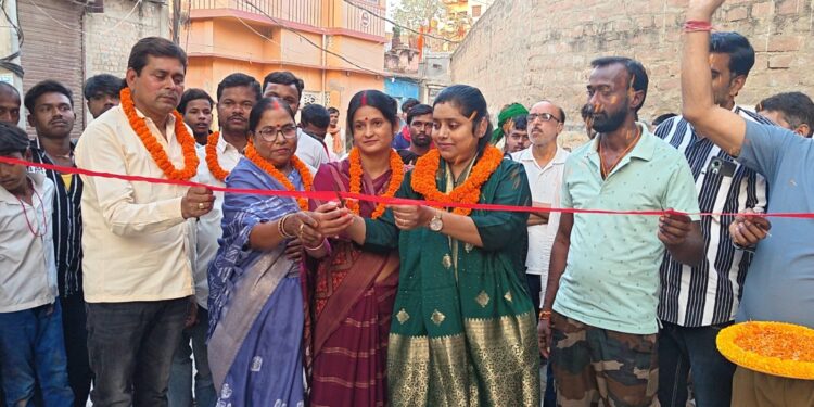 “वर्षों से उपेक्षित वार्ड-14 को मिली बड़ी सौगात: 15 लाख की सड़क से खत्म हुई बदहाली, लिखी गई विकास की नई इबारत