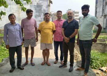 खगड़िया में विकास का महाअभियान हुआ और तेज़: नगर सभापति प्रतिनिधि ज्योतिष मिश्रा का लगातार धुआंधार क्षेत्र भ्रमण, हर वार्ड में योजनाओं की जमीनी हकीकत की सख्त जांच, लापरवाही पर तत्काल कार्रवाई और जनता से सीधा संवाद—नगर परिषद में मचा हड़कंप, विकास कार्यों में आई ऐतिहासिक रफ्तार!