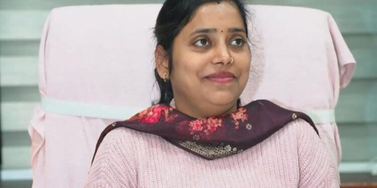खगड़िया नगर परिषद का ऐतिहासिक एक्शन— पोस्ट ऑफिस रोड,DAV रोड समेत 4 बड़ी योजनाएं रद्द,लापरवाह ठेकेदारों पर टूटा प्रशासन का कहर,2 संवेदक एक साल के लिए ब्लैकलिस्ट