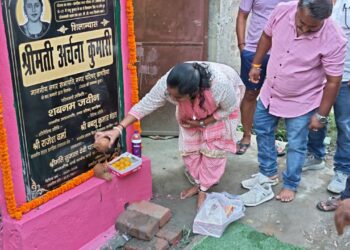 गुलाबनगर में विकास का महाअभियान: 32.51 लाख की नाला योजना से जलजमाव पर लगेगा स्थायी विराम, नगर सभापति अर्चना कुमारी ने दी बड़ी सौगात!!