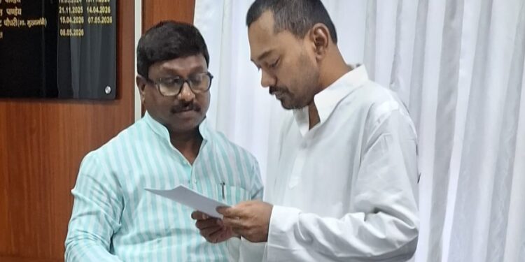 खगड़िया को मेडिकल कॉलेज, ट्रॉमा सेंटर और विशेषज्ञ डॉक्टरों की सौगात दिलाने की बड़ी पहल, स्वास्थ्य मंत्री से मिले विधायक बबलू मंडल