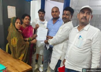 खगड़िया नगर परिषद में बगावत या नया घमासान: सशक्त स्थायी समिति के 5 सदस्यों ने किया बैठक का बहिष्कार,सभापति पर निजी स्वार्थ का आरोप,पहले एजेंडा लिखो,फिर साइन करेंगे… शिवराज यादव की अगुवाई में 5 पार्षदों ने छोड़ा सदन,भ्रष्टाचार के आरोपों से गरमाई राजनीति