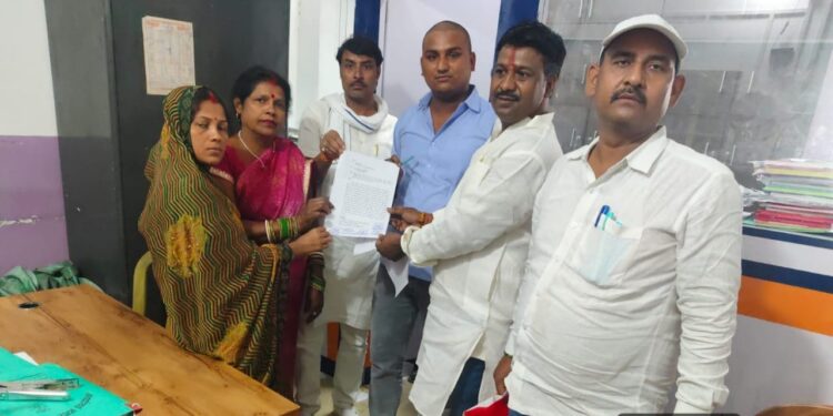 खगड़िया नगर परिषद में बगावत या नया घमासान: सशक्त स्थायी समिति के 5 सदस्यों ने किया बैठक का बहिष्कार,सभापति पर निजी स्वार्थ का आरोप,पहले एजेंडा लिखो,फिर साइन करेंगे… शिवराज यादव की अगुवाई में 5 पार्षदों ने छोड़ा सदन,भ्रष्टाचार के आरोपों से गरमाई राजनीति
